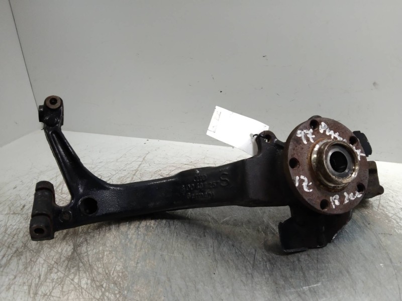 Recambio de mangueta delantera izquierda para volkswagen passat berlina (3b2) 1.8 referencia OEM IAM   