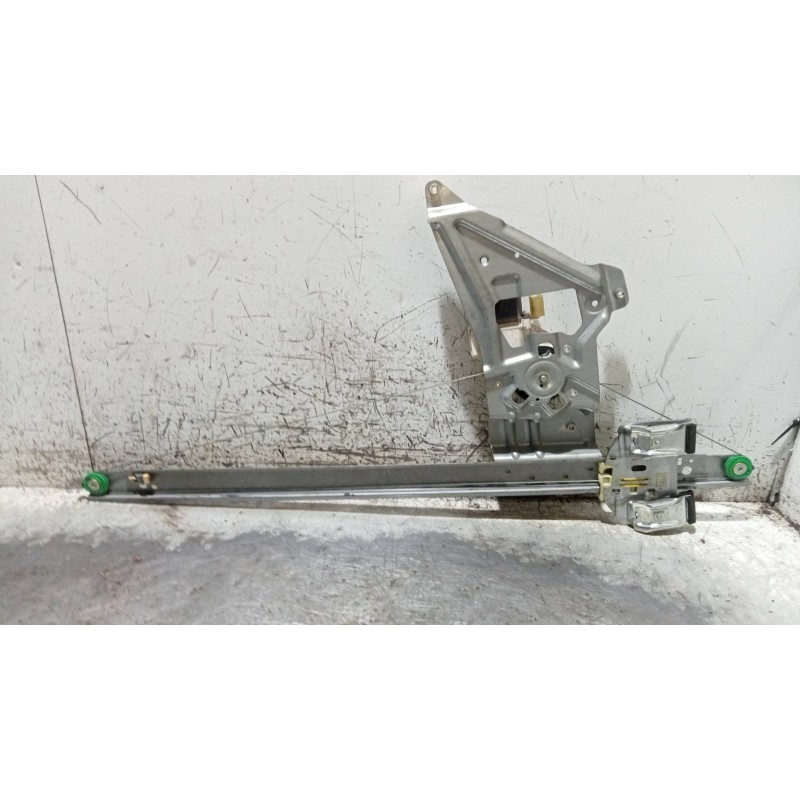 Recambio de elevalunas delantero izquierdo para mercedes sprinterii caja cerrada (desde 01.06) 2.1 cdi cat referencia OEM IAM A9