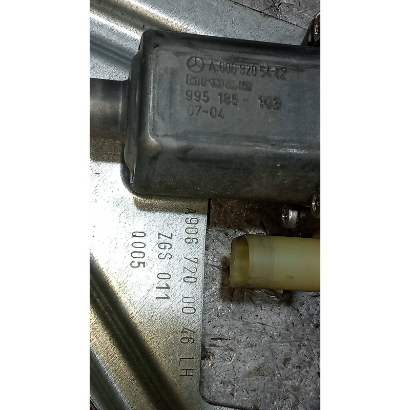 Recambio de elevalunas delantero izquierdo para mercedes sprinterii caja cerrada (desde 01.06) 2.1 cdi cat referencia OEM IAM A9