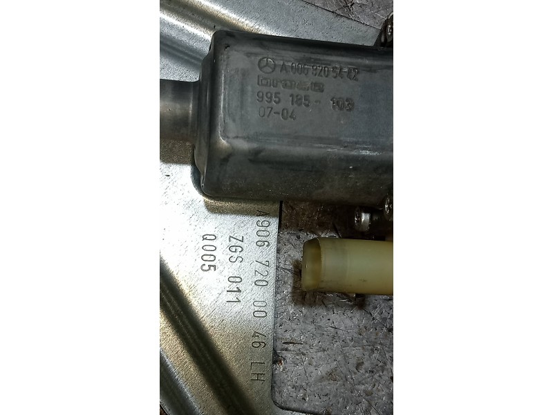 Recambio de elevalunas delantero izquierdo para mercedes sprinterii caja cerrada (desde 01.06) 2.1 cdi cat referencia OEM IAM A9