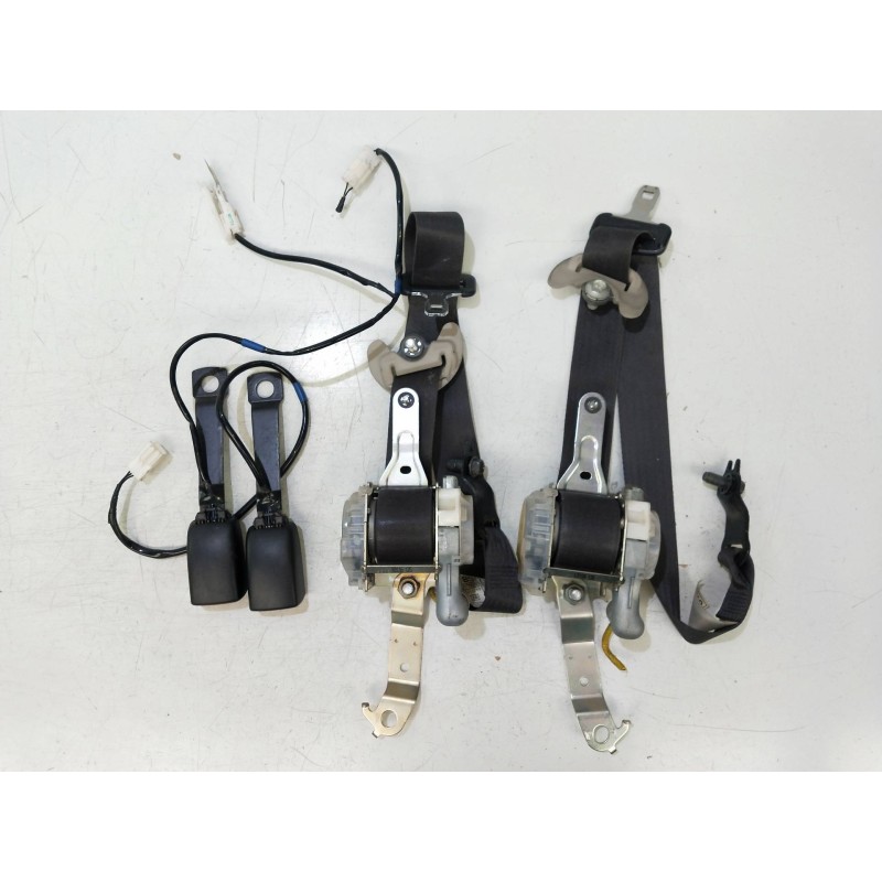Recambio de juego cinturones delantero para subaru legacy familiar/outback b13 (bp) 2.0 diesel cat referencia OEM IAM   5P