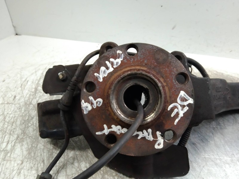 Recambio de mangueta delantera derecha para volkswagen passat berlina (3b3) 1.9 tdi referencia OEM IAM   