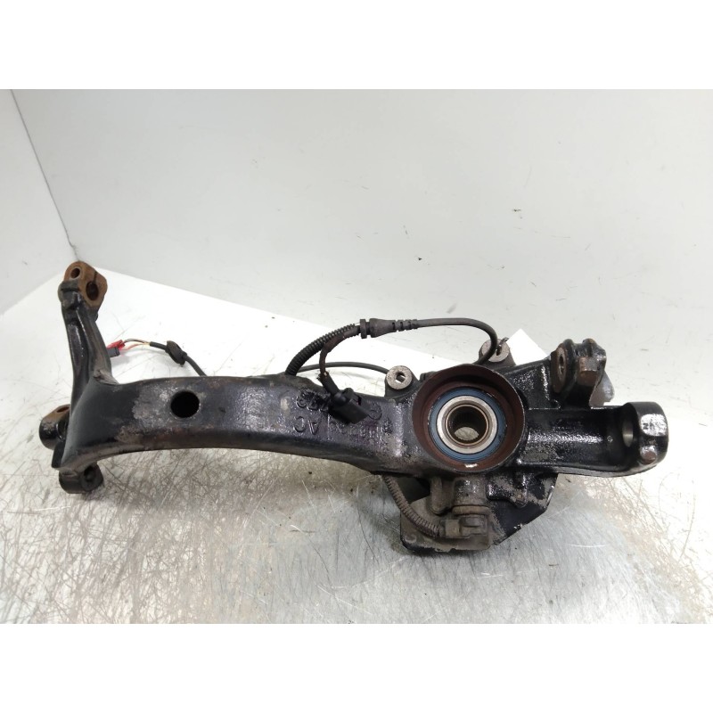 Recambio de mangueta delantera derecha para volkswagen passat berlina (3b2) 1.8 20v turbo referencia OEM IAM   