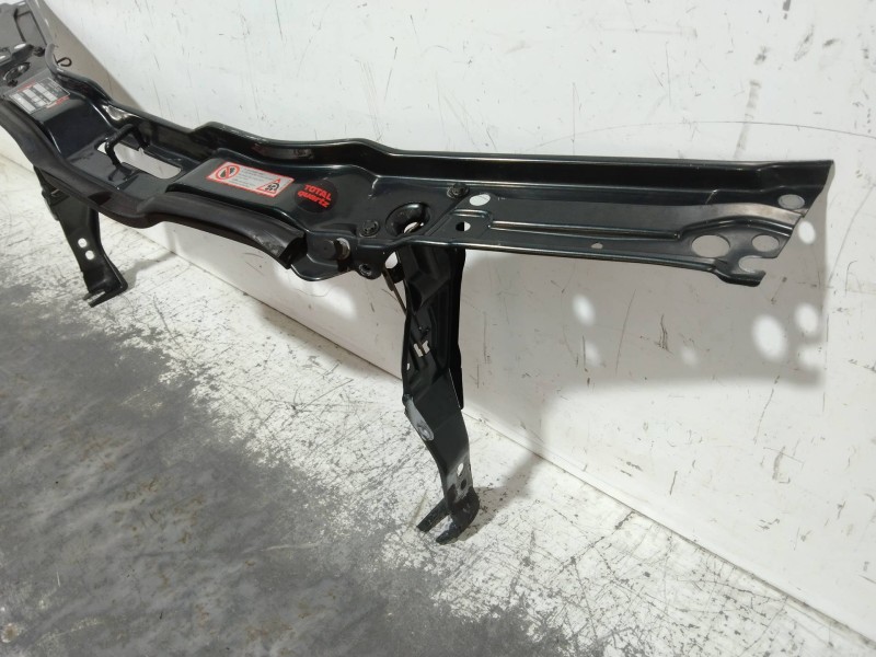 Recambio de panel frontal para audi 100 berlina (c4) básico referencia OEM IAM   