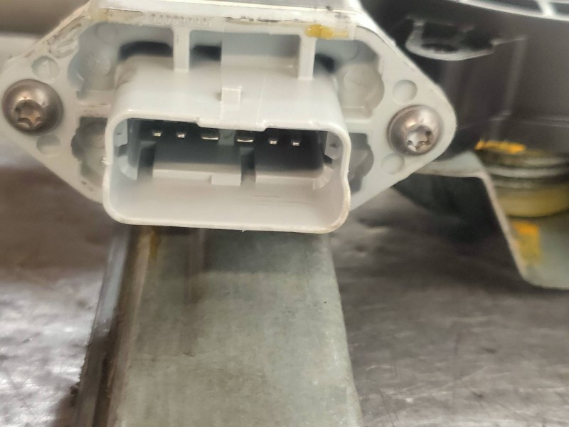 Recambio de elevalunas delantero izquierdo para renault captur xmod referencia OEM IAM 12800149203A  