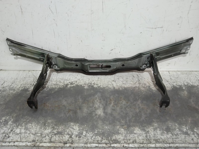 Recambio de panel frontal para audi 100 berlina (c4) básico referencia OEM IAM   