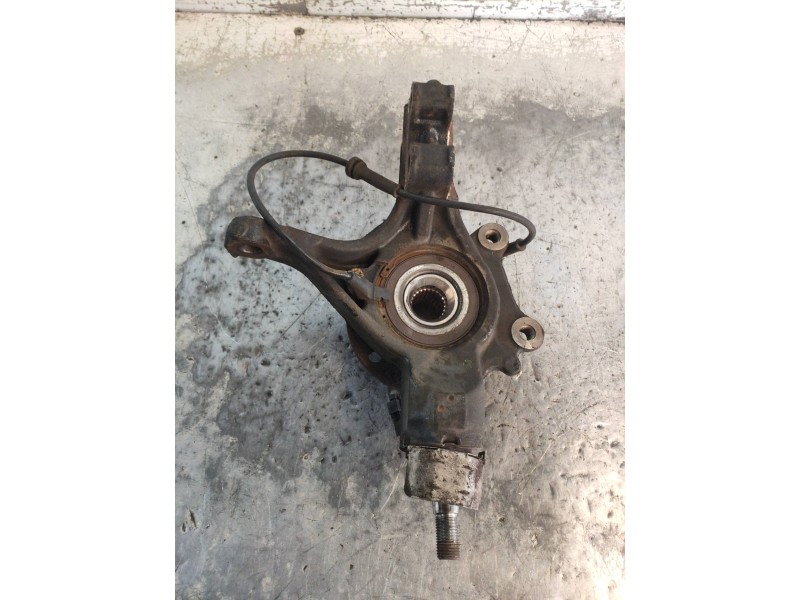 Recambio de mangueta delantera izquierda para peugeot 5008 premium referencia OEM IAM   