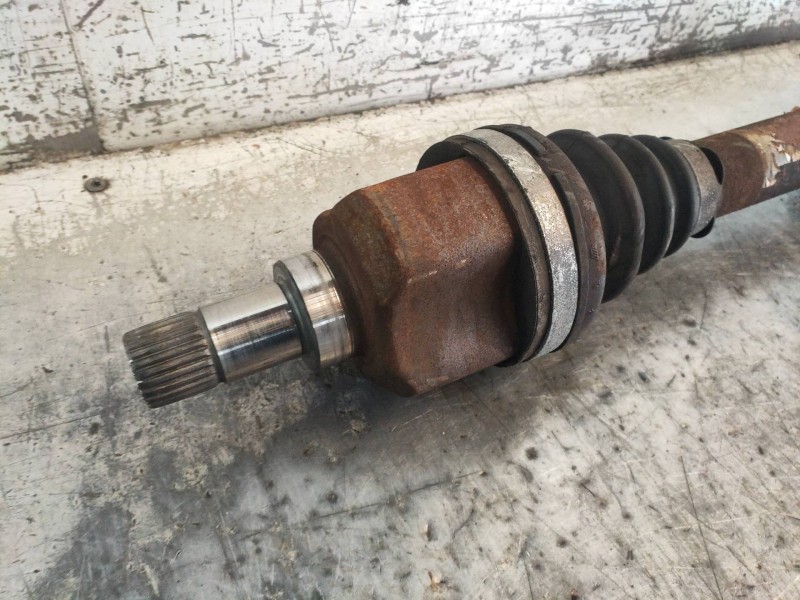 Recambio de transmision delantera izquierda para peugeot 5008 premium referencia OEM IAM   