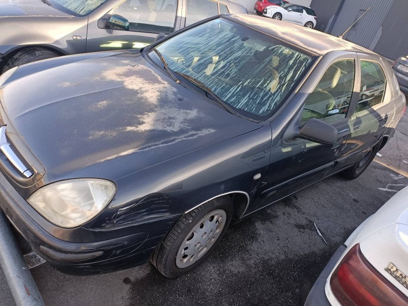 citroen xsara berlina del año 2001