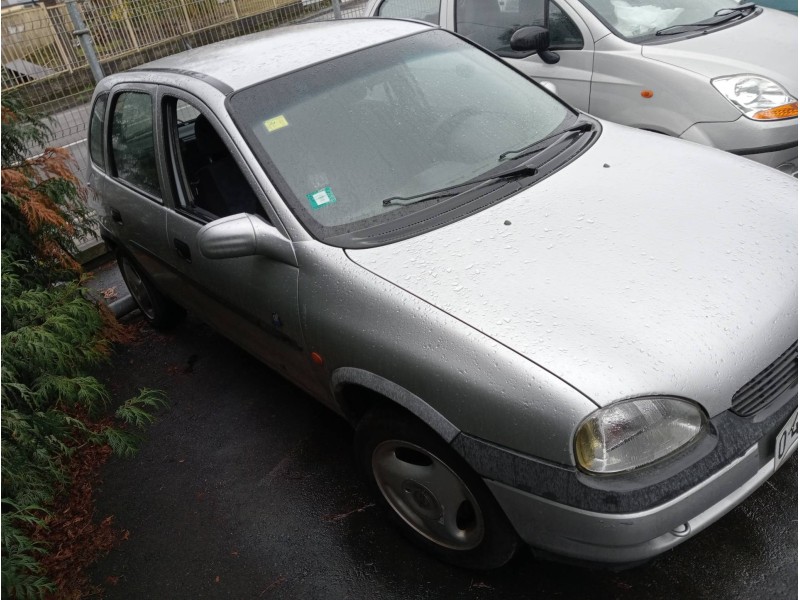 opel corsa b del año 1998