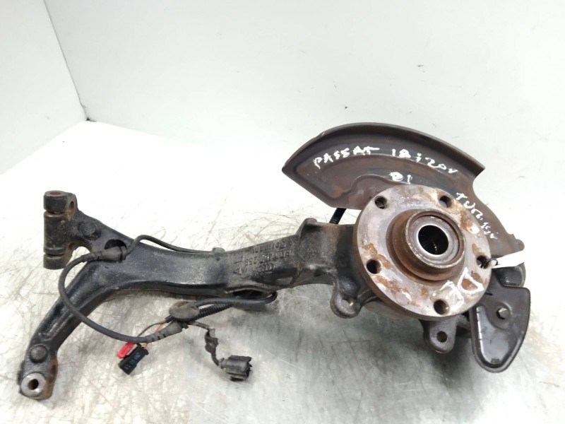 Recambio de mangueta delantera derecha para volkswagen passat berlina (3b3) 1.8 20v turbo referencia OEM IAM   