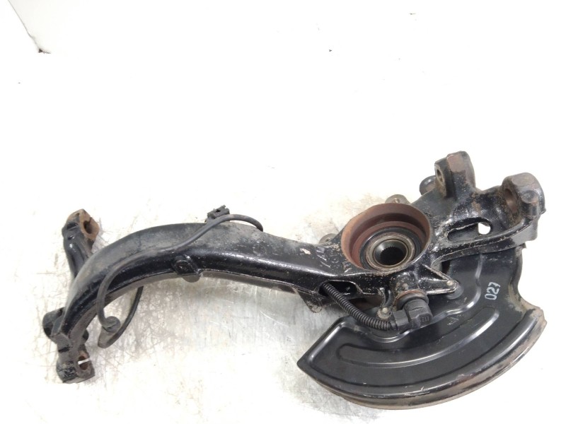 Recambio de mangueta delantera derecha para volkswagen passat berlina (3b3) 1.8 20v turbo referencia OEM IAM   