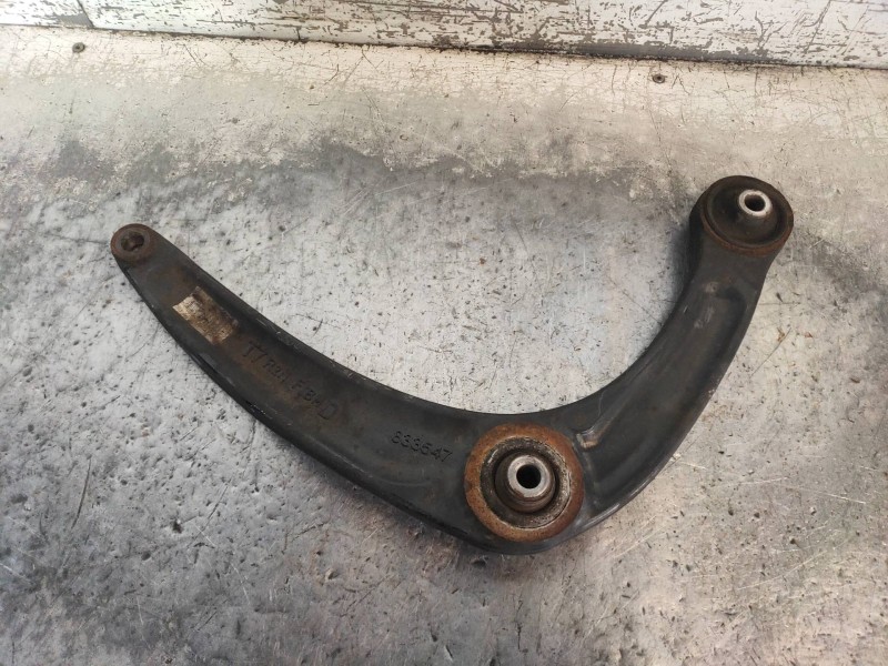 Recambio de brazo suspension inferior delantero derecho para peugeot 5008 premium referencia OEM IAM   
