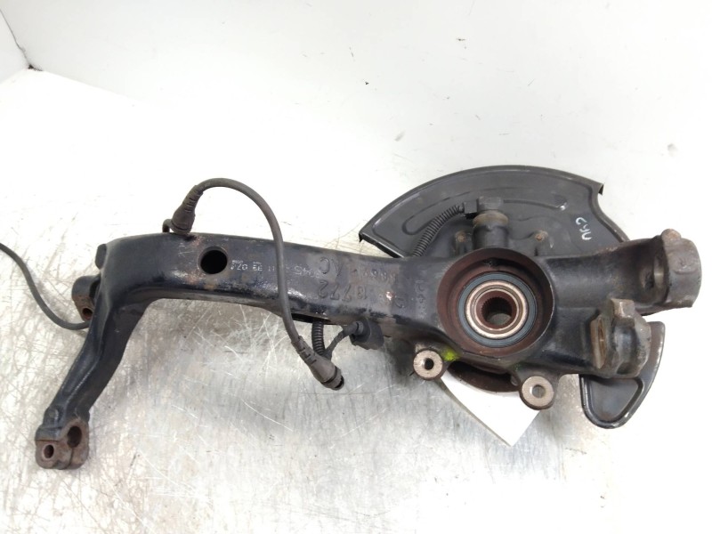 Recambio de mangueta delantera izquierda para volkswagen passat berlina (3b2) highline syncro / 4motion referencia OEM IAM   