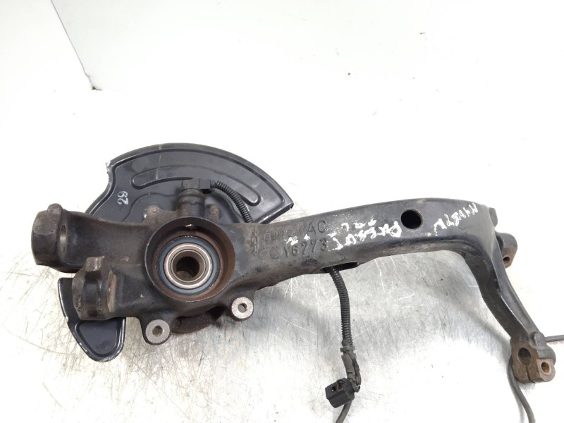 Recambio de mangueta delantera derecha para volkswagen passat berlina (3b2) highline syncro / 4motion referencia OEM IAM   