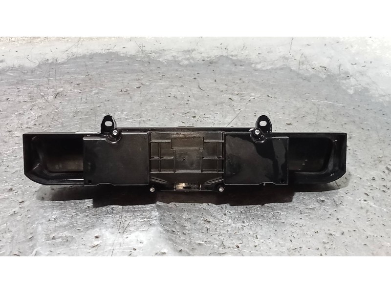 Recambio de mando multifuncion para mercedes sprinterii caja cerrada (desde 01.06) 2.1 cdi cat referencia OEM IAM A9068701010 A9