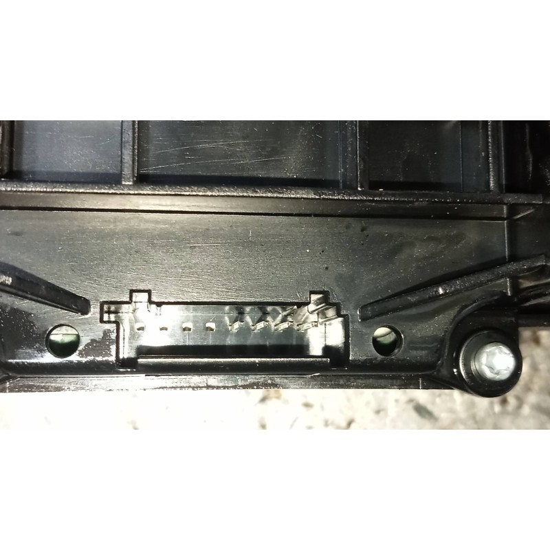 Recambio de mando multifuncion para mercedes sprinterii caja cerrada (desde 01.06) 2.1 cdi cat referencia OEM IAM A9068701010 A9