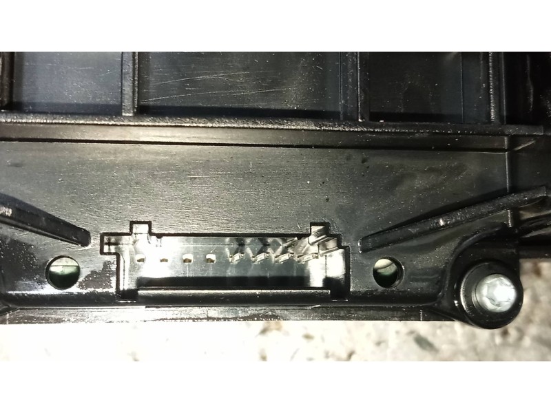 Recambio de mando multifuncion para mercedes sprinterii caja cerrada (desde 01.06) 2.1 cdi cat referencia OEM IAM A9068701010 A9