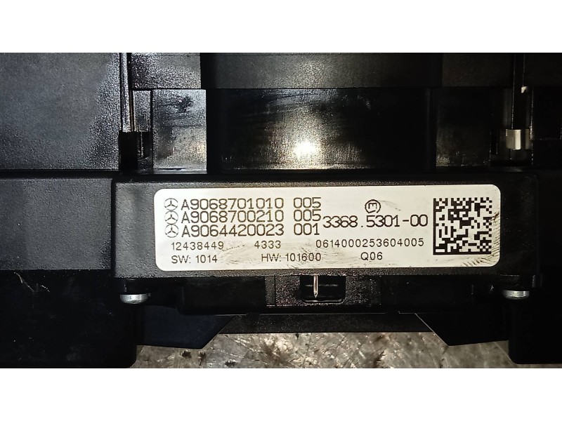 Recambio de mando multifuncion para mercedes sprinterii caja cerrada (desde 01.06) 2.1 cdi cat referencia OEM IAM A9068701010 A9