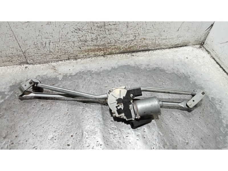 Recambio de motor limpia delantero para mercedes sprinterii caja cerrada (desde 01.06) 2.1 cdi cat referencia OEM IAM   