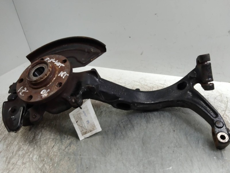 Recambio de mangueta delantera izquierda para volkswagen passat berlina (3b3) trendline referencia OEM IAM   