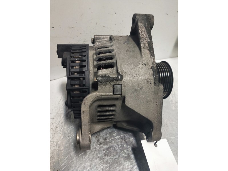 Recambio de alternador para audi 100 berlina (c4) básico referencia OEM IAM   