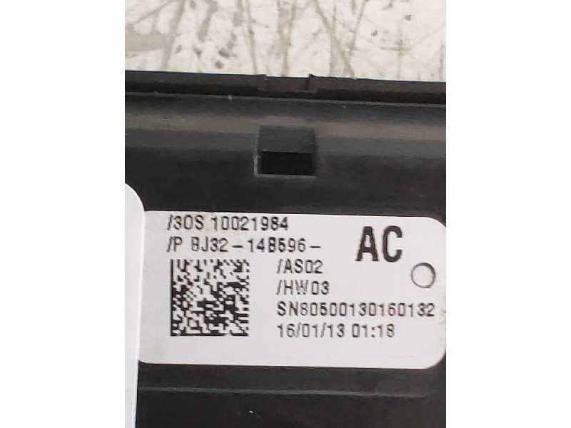 Recambio de mando multifuncion para land rover evoque 2.2 td4 cat referencia OEM IAM BJ3214B596AC  