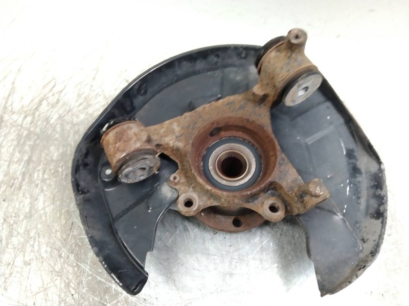 Recambio de mangueta trasera izquierda para volkswagen passat berlina (3b3) 2.5 v6 tdi referencia OEM IAM   
