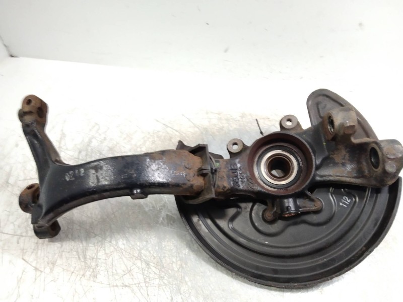 Recambio de mangueta delantera derecha para volkswagen passat berlina (3b3) advance referencia OEM IAM   