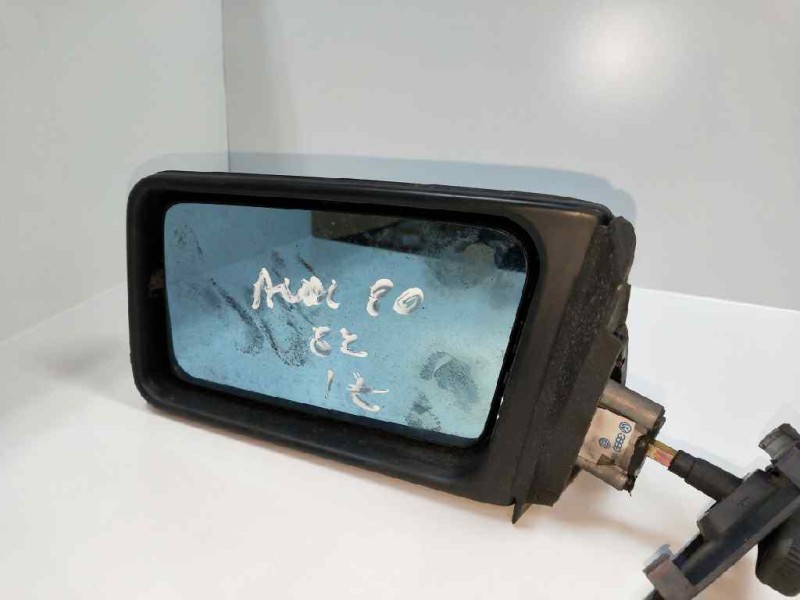 Recambio de retrovisor izquierdo para audi 80 (82/83/84) 1.6 referencia OEM IAM   
