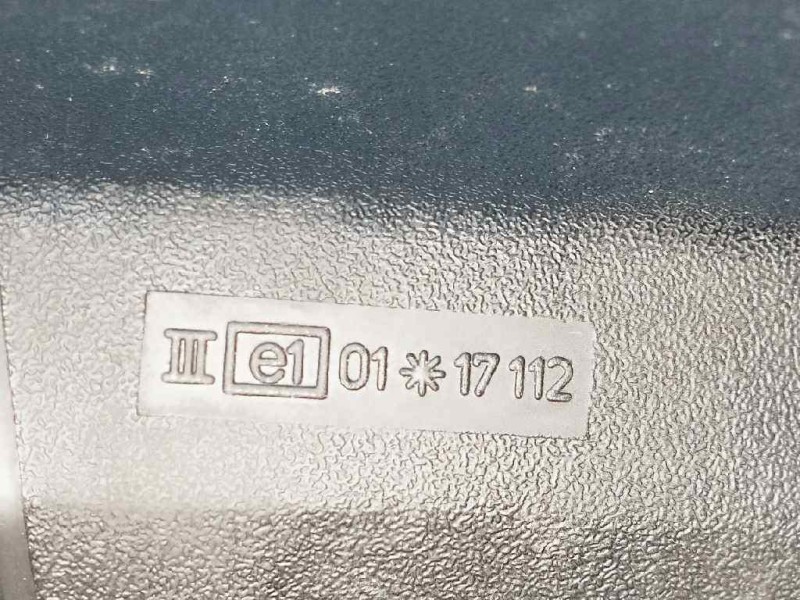 Recambio de retrovisor izquierdo para audi 80 (82/83/84) 1.6 referencia OEM IAM   