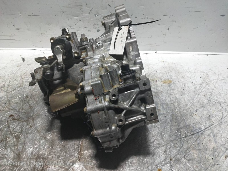 Recambio de caja cambios para toyota avensis monovolumen (t22) 2.0 turbodiesel cat referencia OEM IAM    Recambio de caja cambios para toyota avensis monovolumen (t22) 2.0 turbodiesel cat referencia OEM IAM
