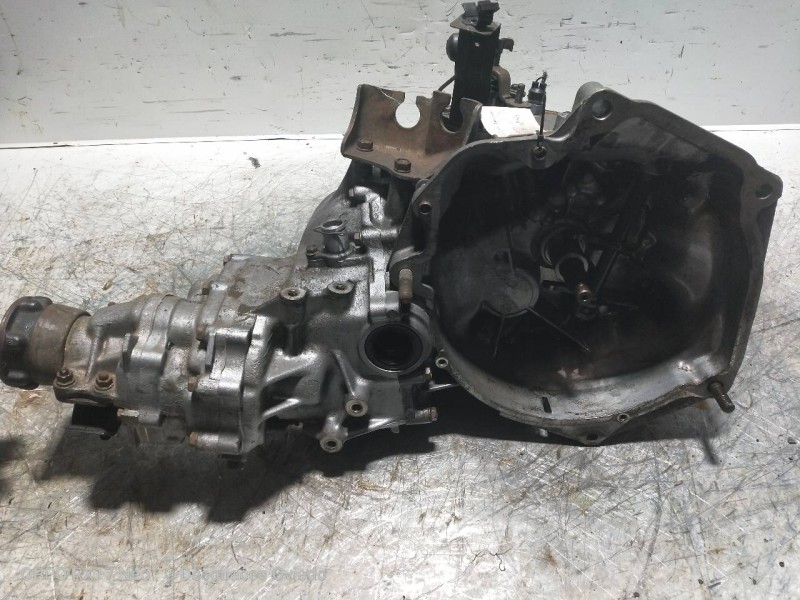 Recambio de caja cambios para suzuki swift sf berlina (ea) 1.6 referencia OEM IAM 2G10A024 2G09B010 