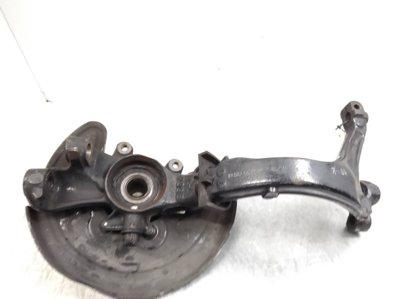 Recambio de mangueta delantera izquierda para volkswagen passat berlina (3b3) executive referencia OEM IAM   