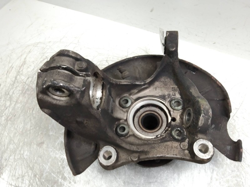 Recambio de mangueta delantera derecha para volkswagen passat berlina (3c2) highline referencia OEM IAM   