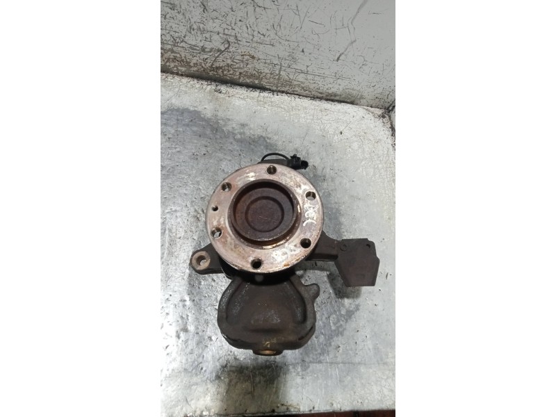 Recambio de mangueta delantera derecha para mercedes sprinterii caja cerrada (desde 01.06) 2.1 cdi cat referencia OEM IAM   