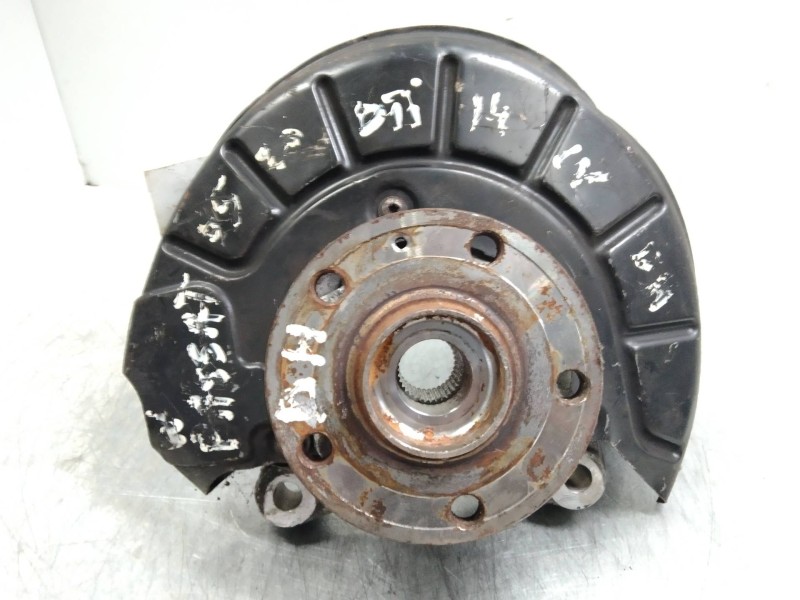 Recambio de mangueta delantera derecha para volkswagen passat berlina (3c2) 2.0 tdi referencia OEM IAM    Recambio de mangueta delantera derecha para volkswagen passat berlina (3c2) 2.0 tdi referencia OEM IAM