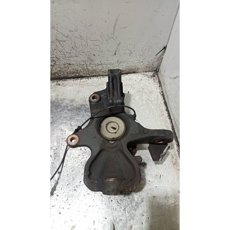 Recambio de mangueta delantera izquierda para mercedes sprinterii caja cerrada (desde 01.06) 2.1 cdi cat referencia OEM IAM   