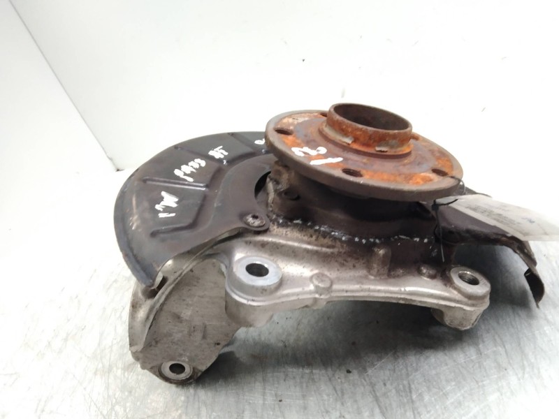 Recambio de mangueta delantera izquierda para volkswagen passat berlina (3c2) 2.0 16v fsi referencia OEM IAM   