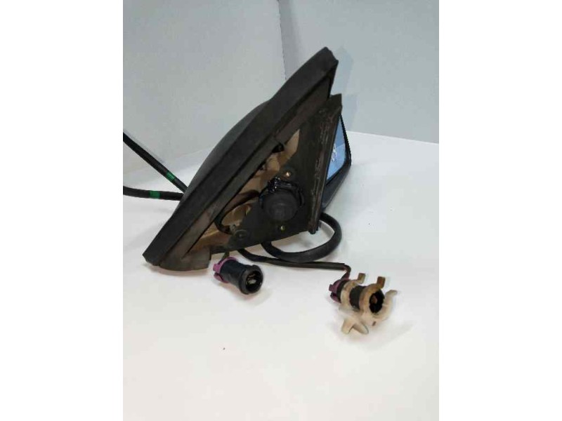 Recambio de retrovisor derecho para audi 100 berlina (443) referencia OEM IAM   ELECTRICO