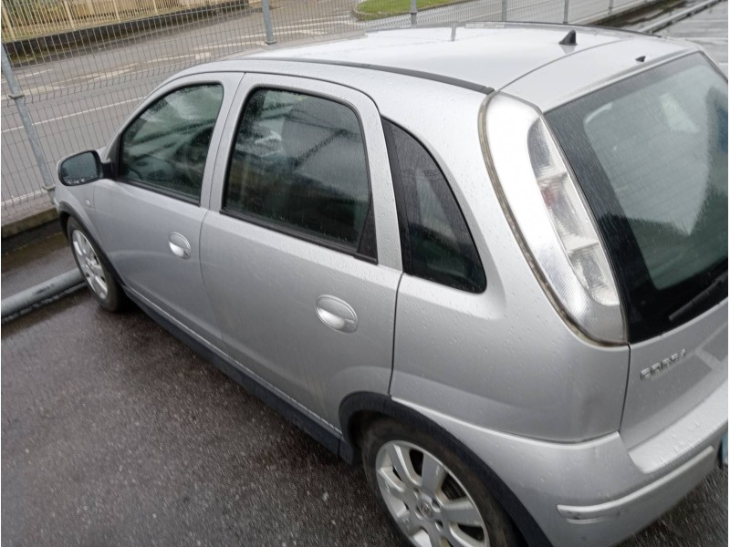 opel corsa c del año 2005
