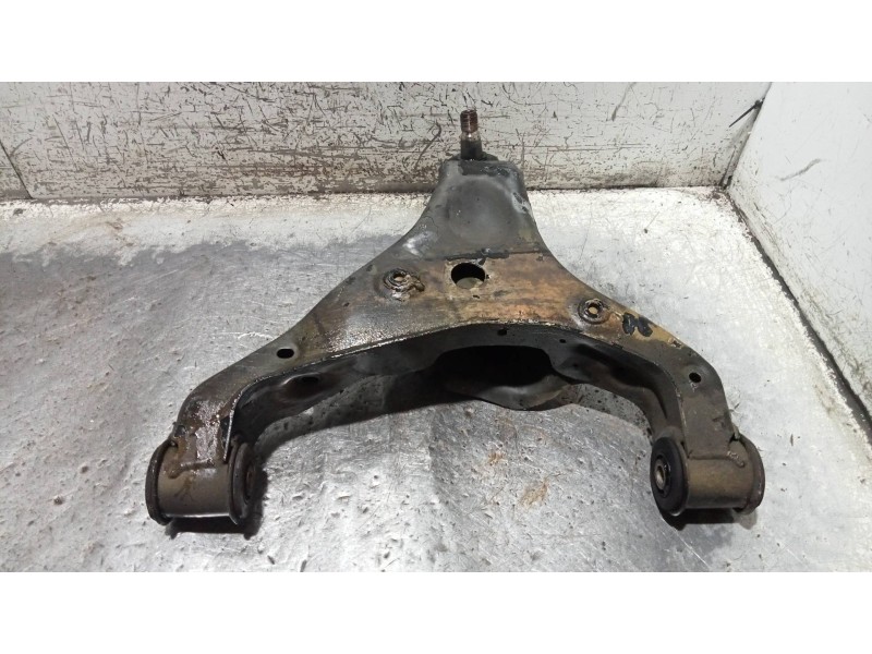 Recambio de brazo suspension inferior delantero izquierdo para mercedes sprinterii caja cerrada (desde 01.06) 2.1 cdi cat refere