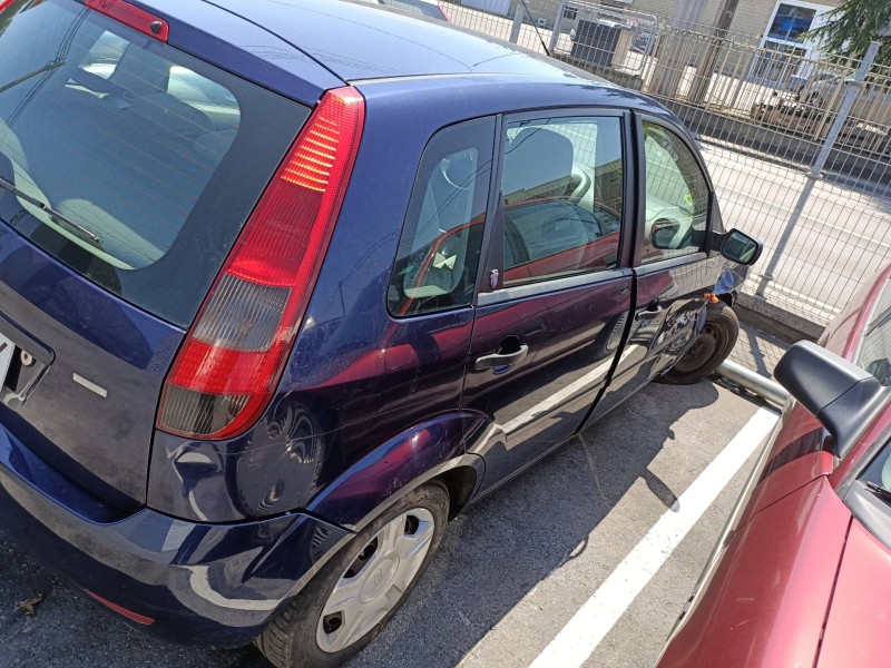 ford fiesta (cbk) del año 2002