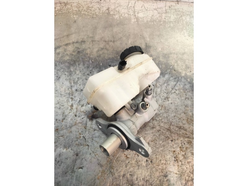 Recambio de bomba freno para renault captur xmod referencia OEM IAM   