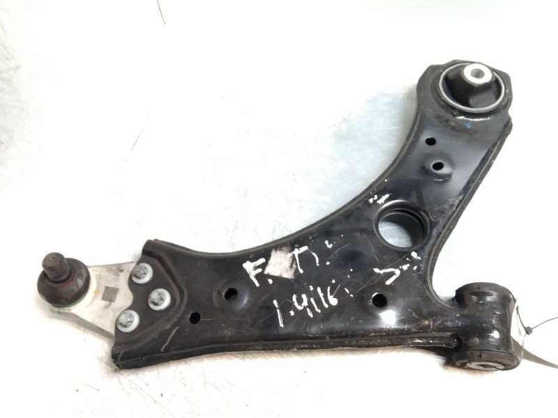 Recambio de brazo suspension inferior delantero derecho para fiat tipo ii (356) sedan 1.4 cat (gpl) referencia OEM IAM   