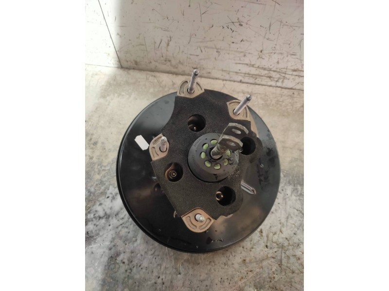 Recambio de servofreno para renault captur xmod referencia OEM IAM 472103202RB  