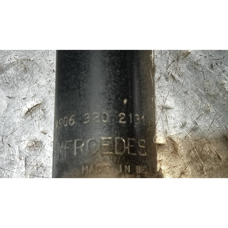 Recambio de amortiguador trasero derecho para mercedes sprinterii caja cerrada (desde 01.06) 2.1 cdi cat referencia OEM IAM A906