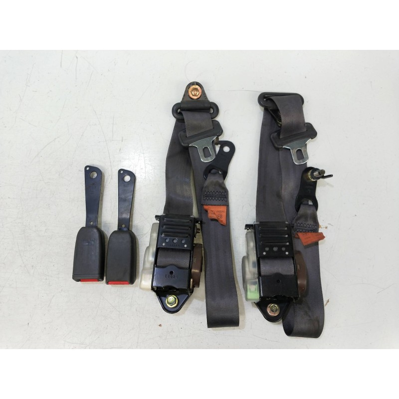Recambio de juego cinturones trasero para subaru legacy berl./familiar b11 (bd/bg) 2.2 cat referencia OEM IAM   5P R