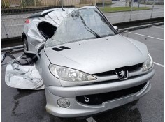 peugeot 206 berlina del año 2005