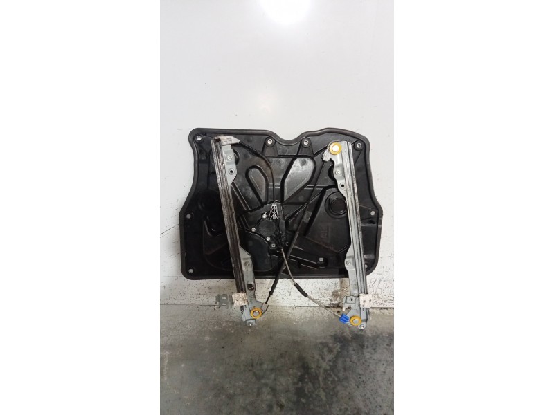 Recambio de elevalunas delantero derecho para nissan x-trail (t31) le referencia OEM IAM   